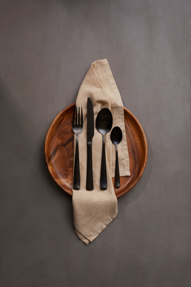 Avie 16 Piece Onyx Cutlery Set