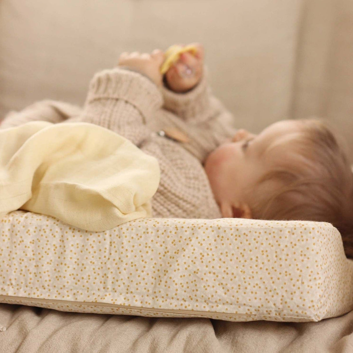 Baby Changing Mat - Daisy Meadow