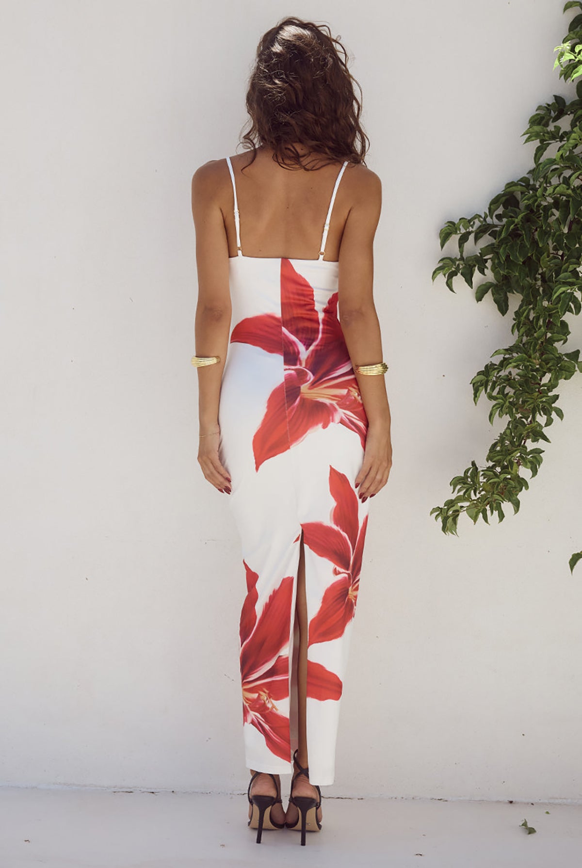 B BY RUNAWAY DEIA MIDI DRESS - CRIMSON LILY