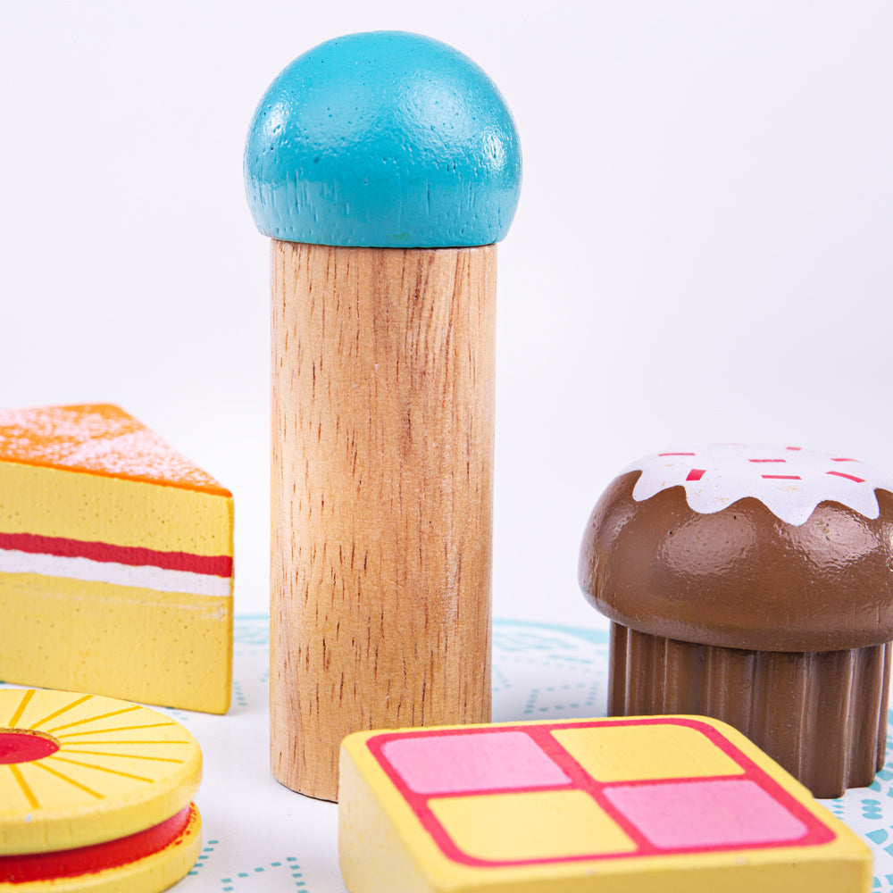 Cake Stand With Cakes