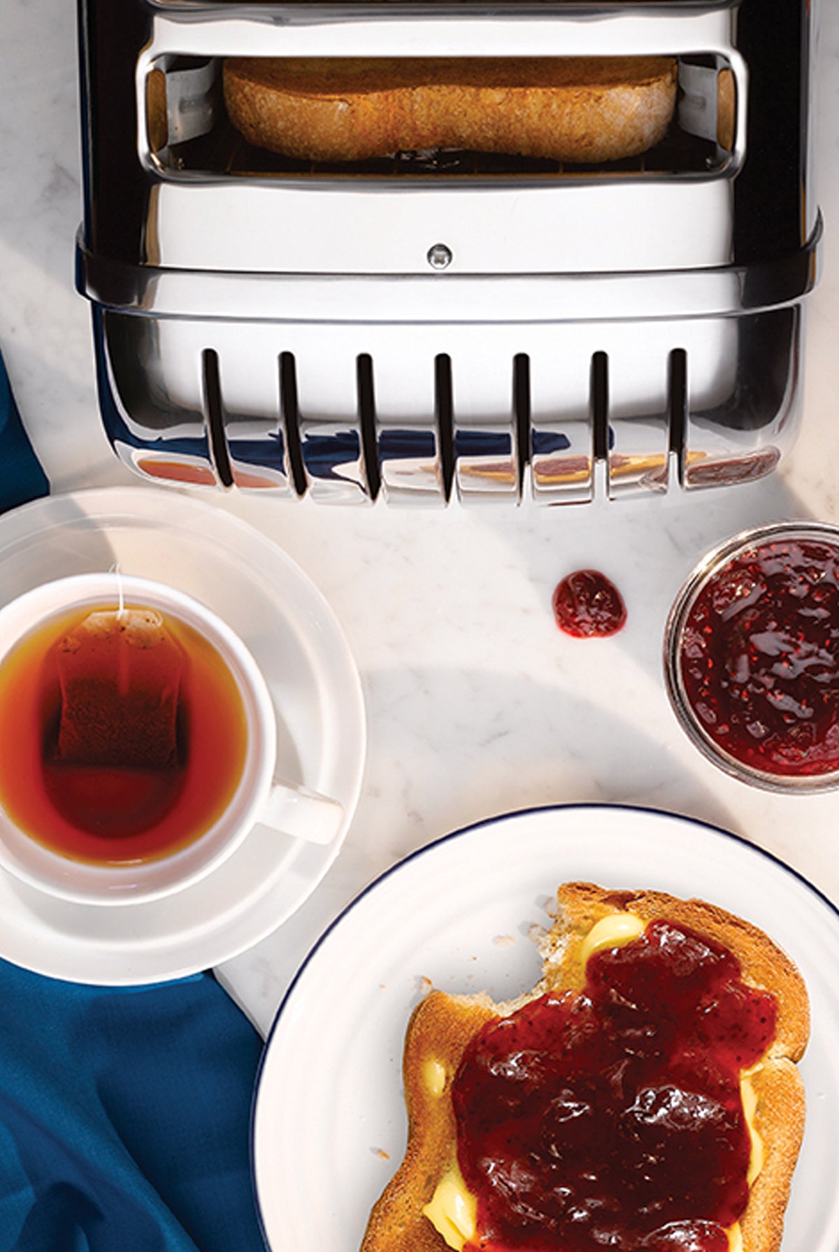 2 Slice Classic Toaster - Polished