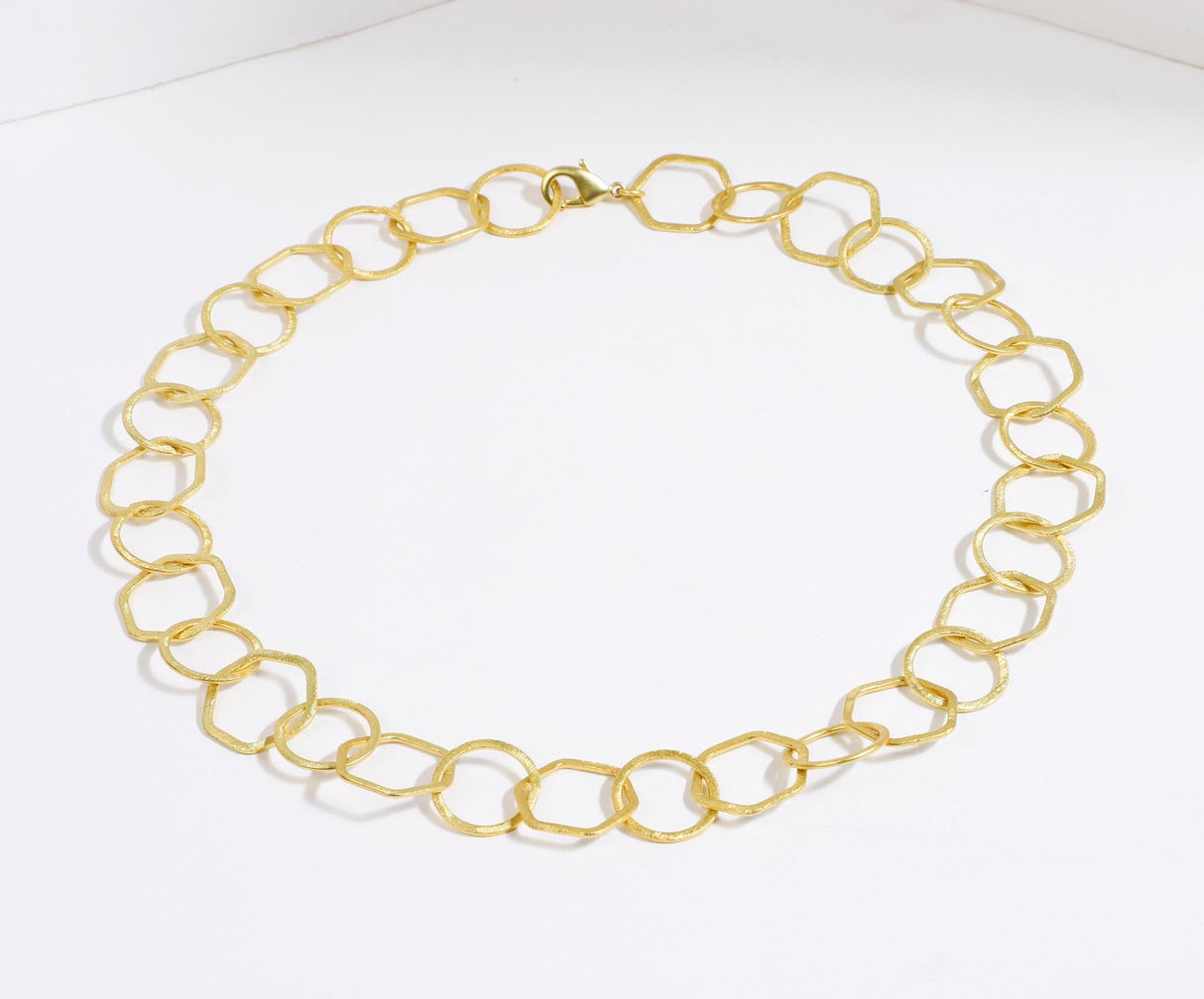 Hexagonal Loop Chain Gold