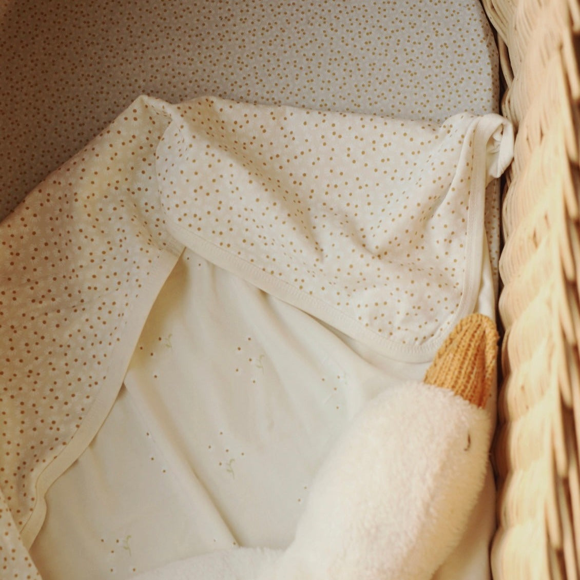 Printed Reversible Blanket - Wild Chamomile / Daisy Meadow