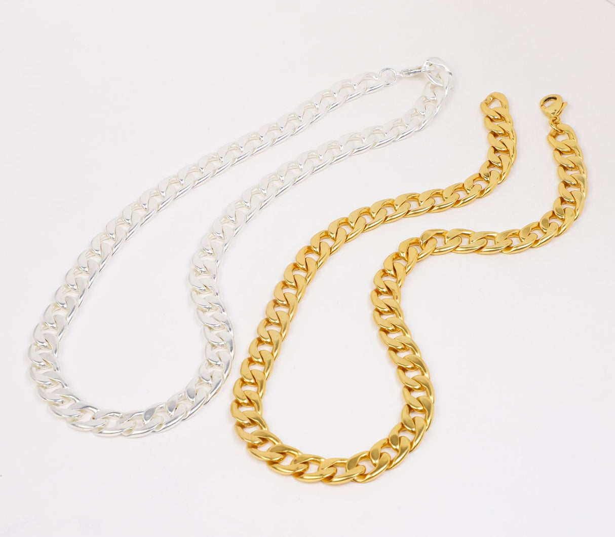 Curb Chain Silver 21"