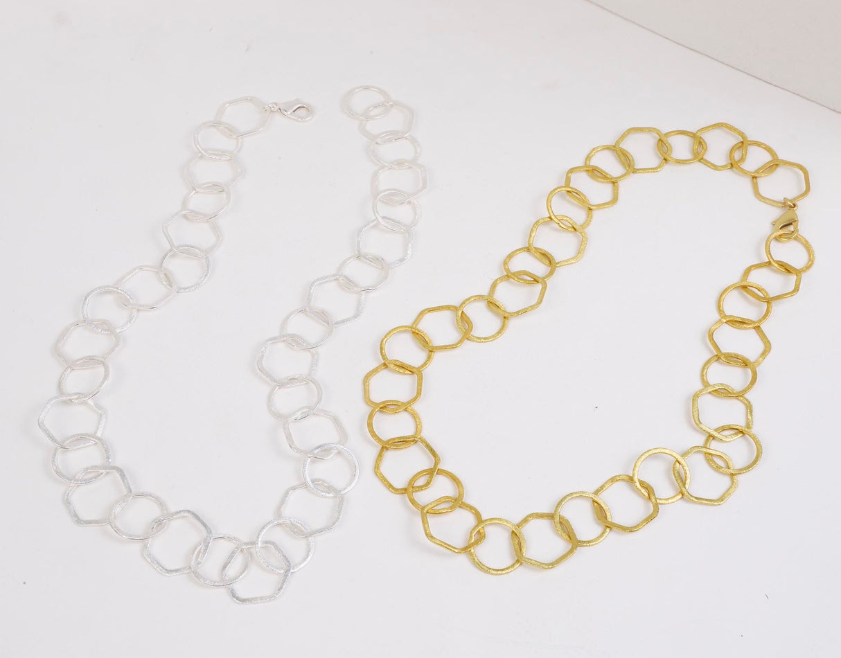 Hexagonal Loop Chain Gold