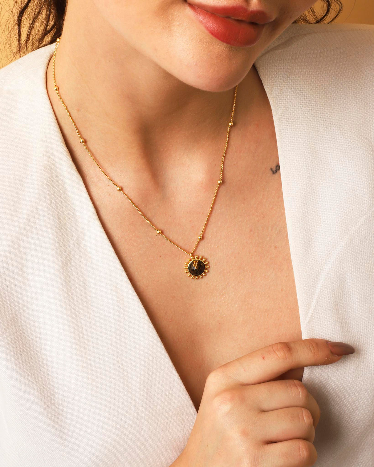 Tiger's Eye Necklace "Stellar Elegance"