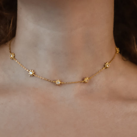 Icelyn Star Choker Necklace | 18K Gold Plated