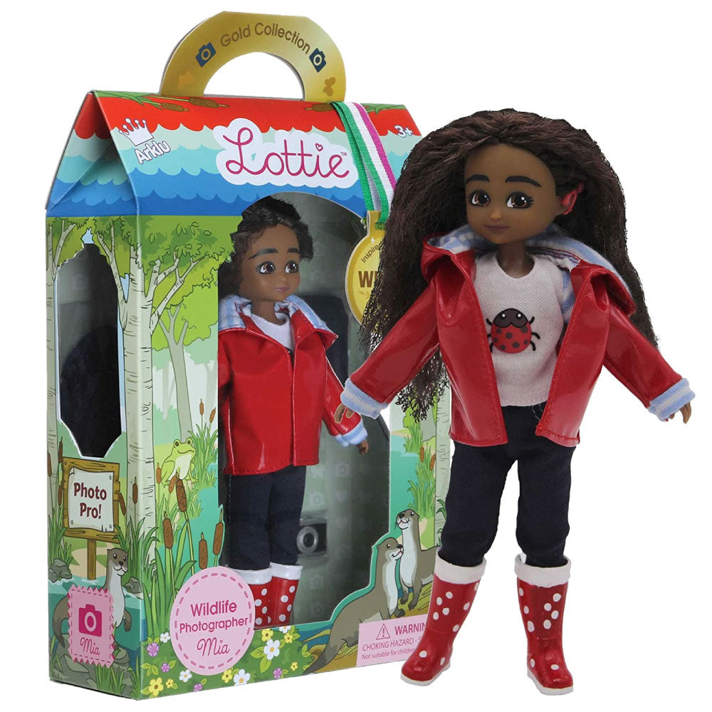 Lottie Doll Wildlife Photographer Mia