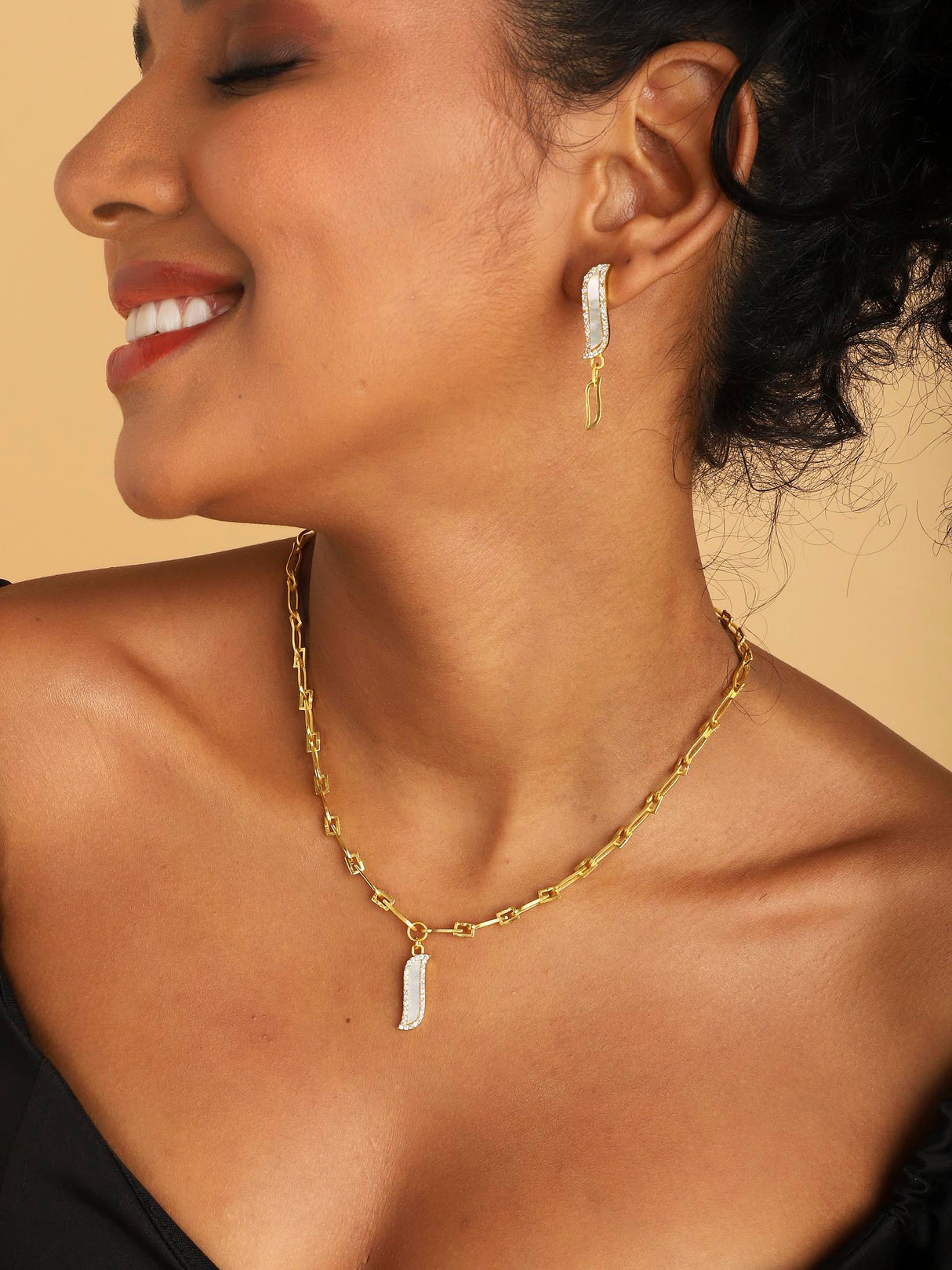 Link Necklace - Mother of Pearl "Wave Symphony"