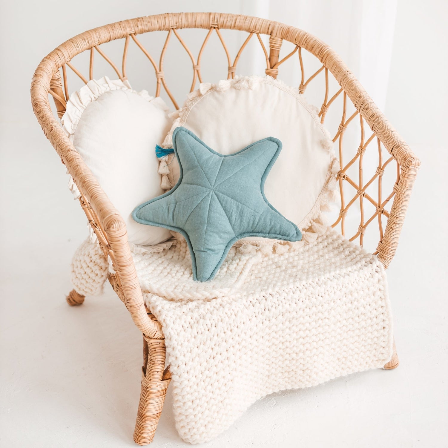 MINICAMP Linen Sea Star Pillow – Mint Throw Pillow for Coastal & Beach Decor
