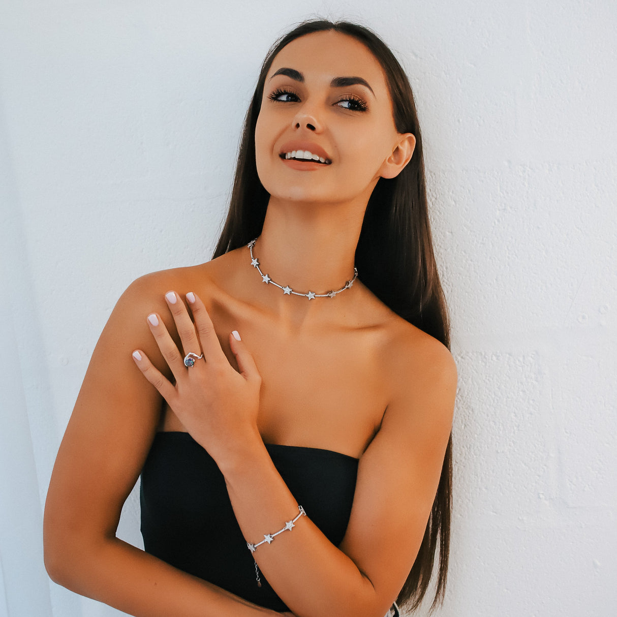 Margot Sparkling Star Choker | Silver Plated