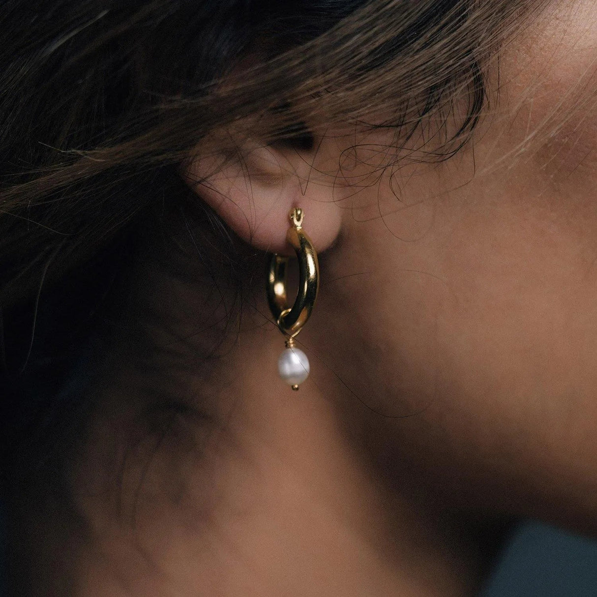 Mini Hoops With Detachable Pearls