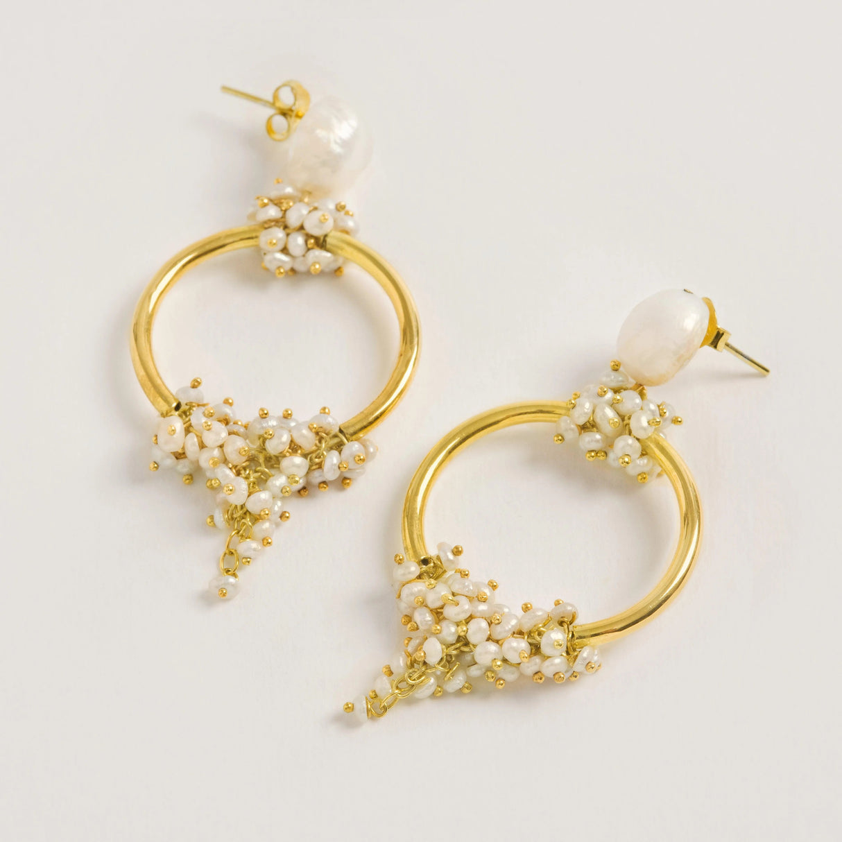 Seed and Baroque Pearl Mid Hoops