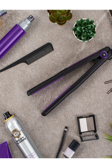 Nicky Clarke Frizz Control Straightener