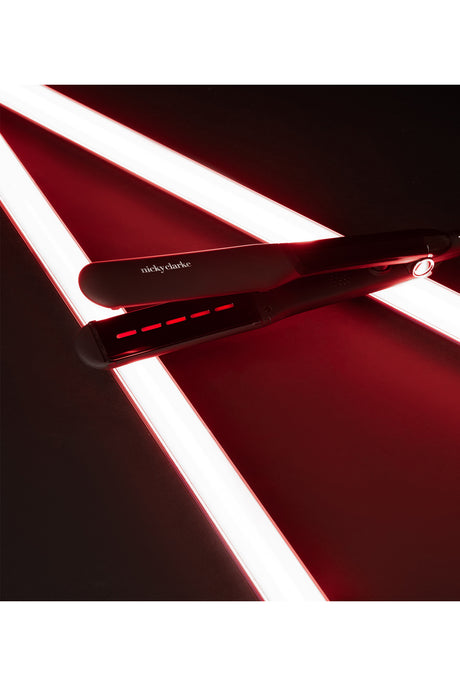 Nicky Clarke Infrared Pro Straightener