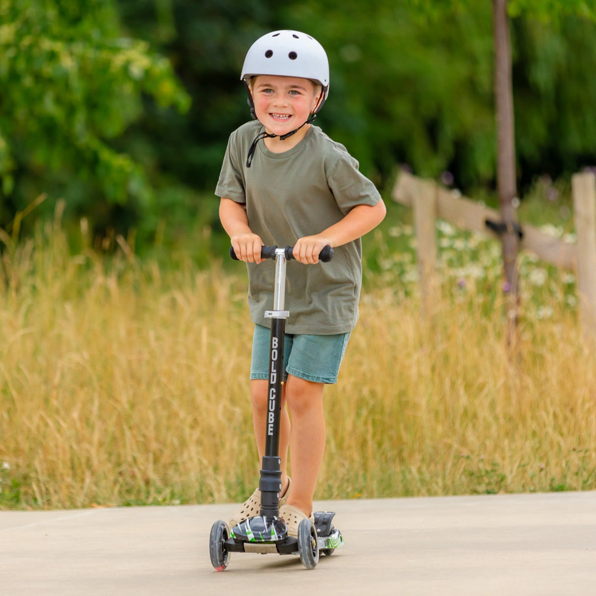 Swift Green - Big 3 Wheel Scooter
