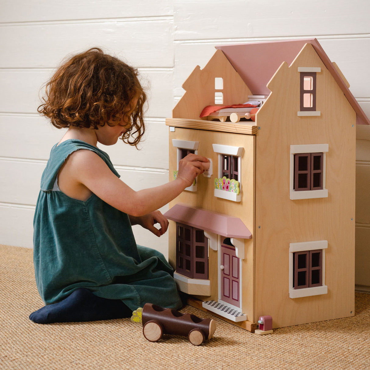 Foxtail Villa (Pink)