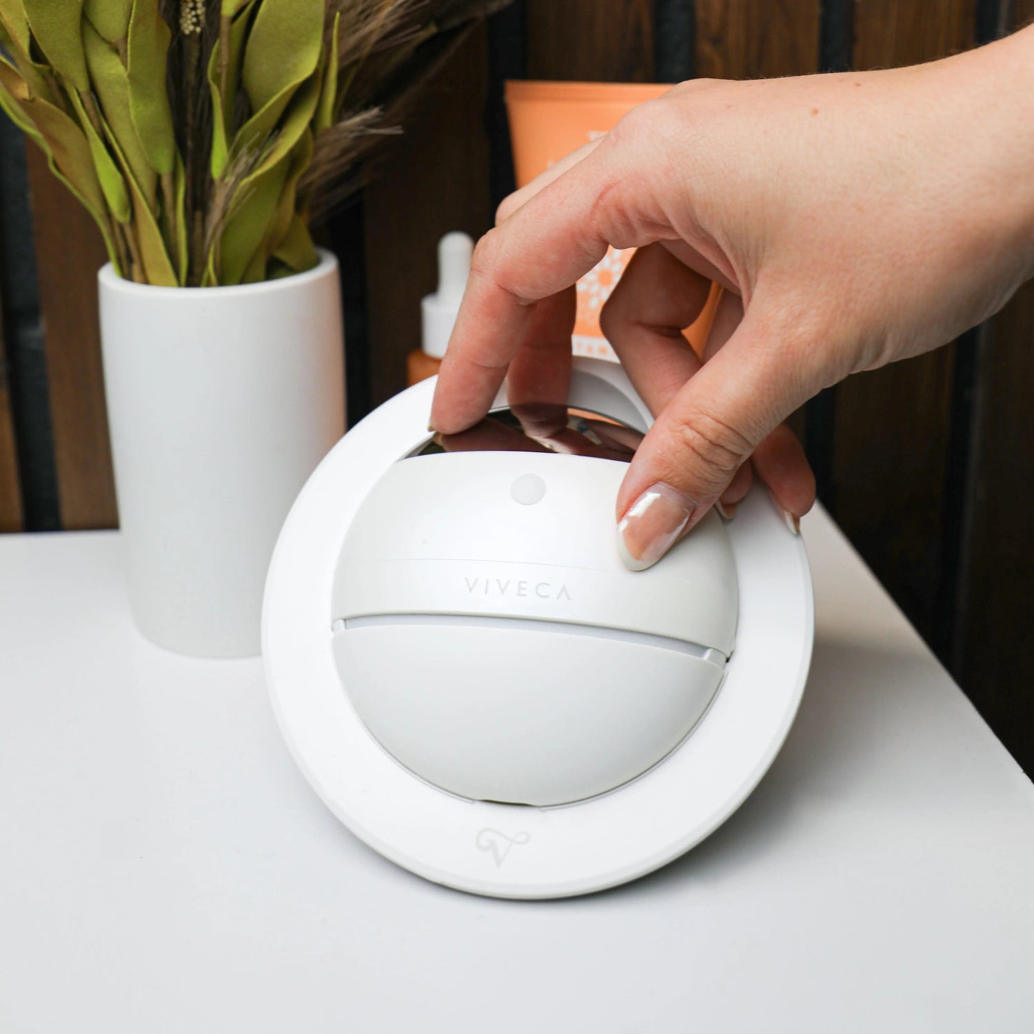 Viveca Ultrasonic Facial Cleansing Brush