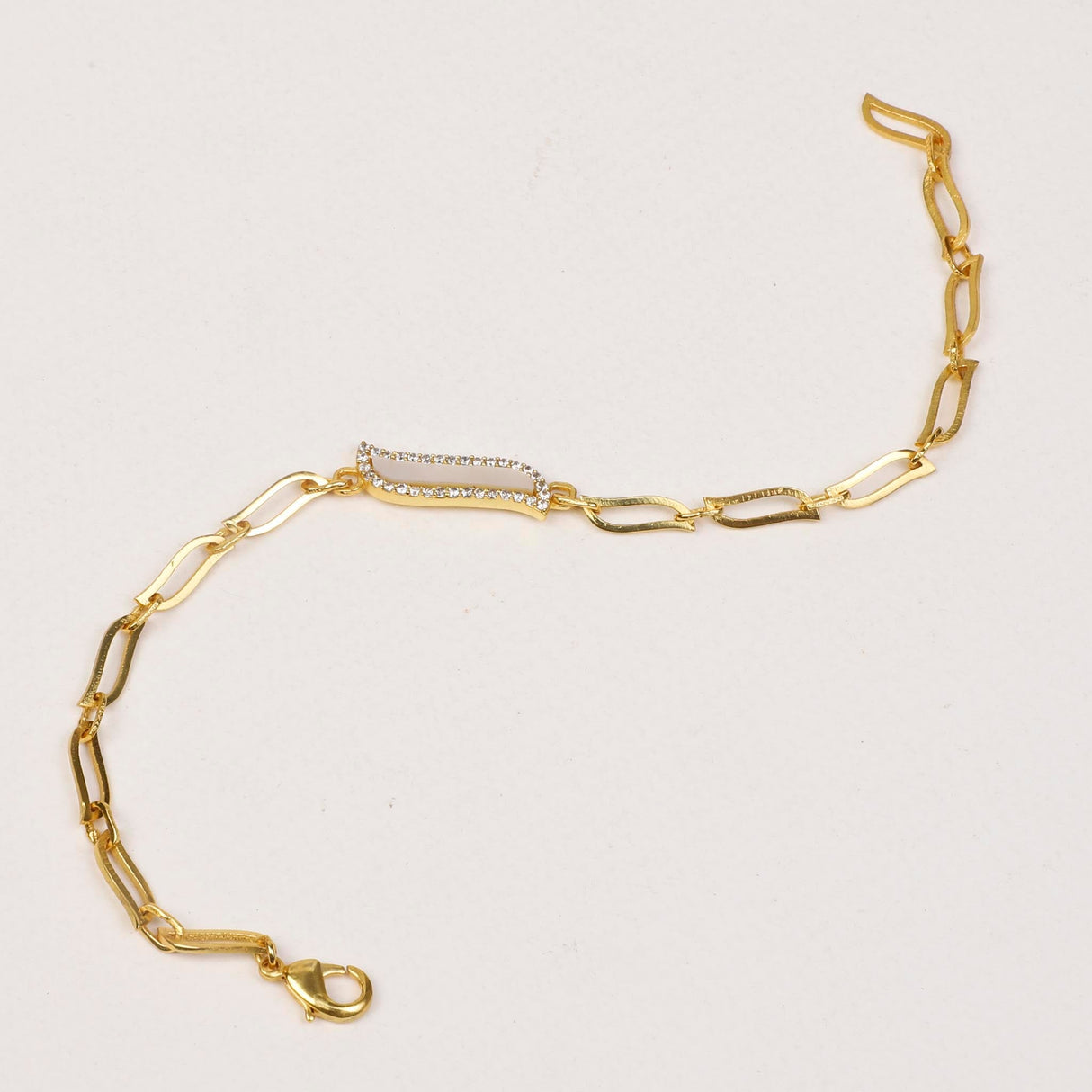 Link Bracelet - Mother of Pearl "Wave Symphony"