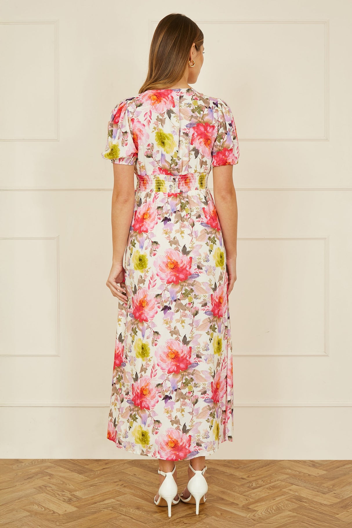 Yumi White Floral Midi Dress
