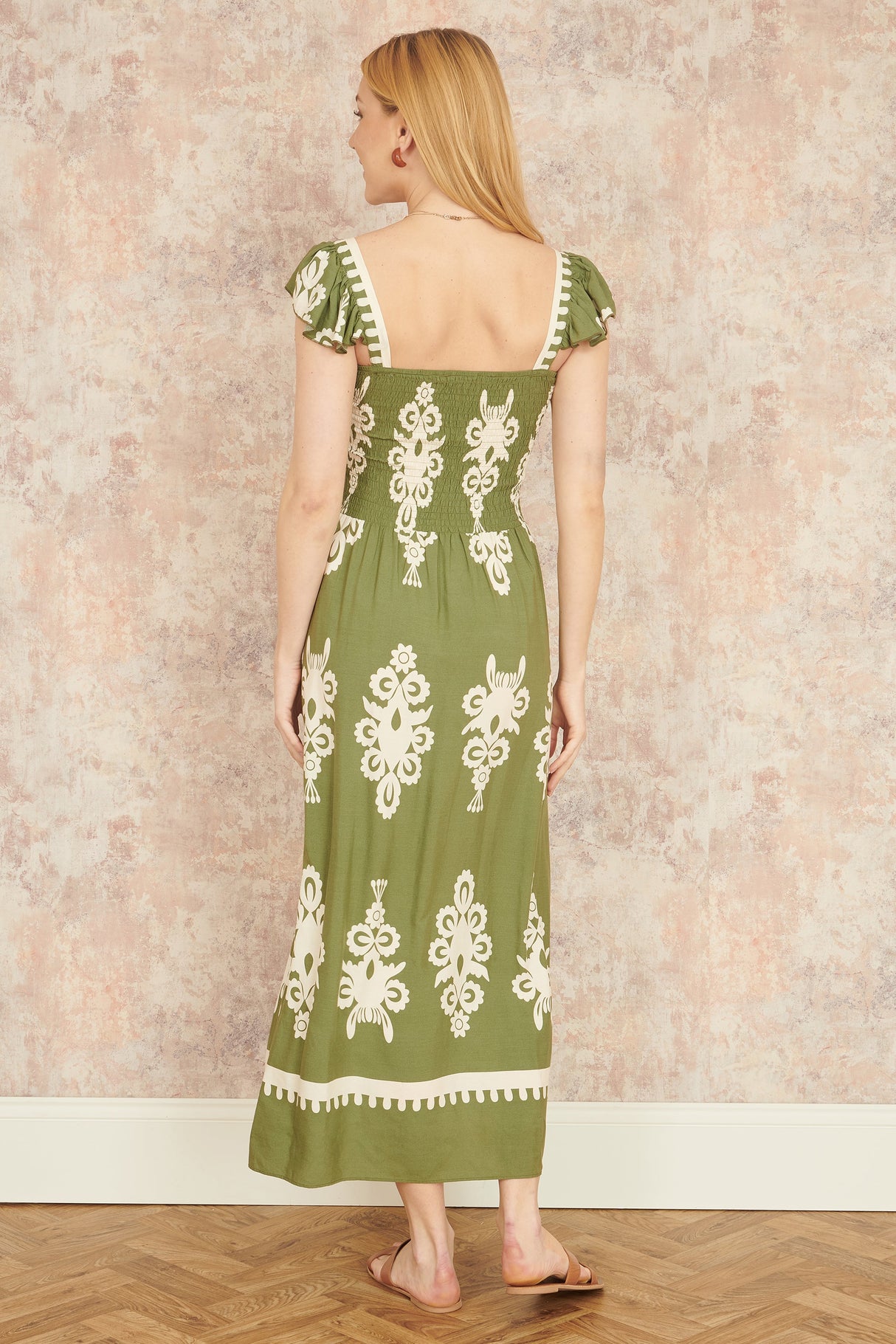 Yumi Green Block Print Ruched Maxi Dress