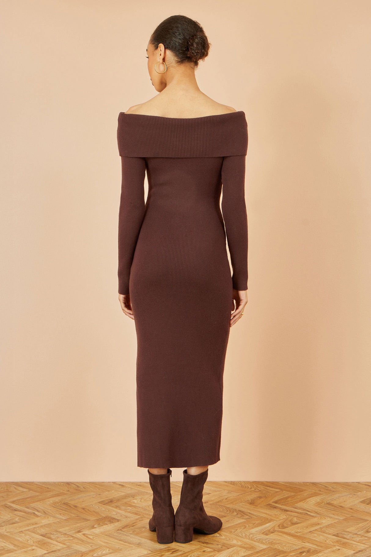 Yumi Brown Bardot Knitted Fitted Midi Dress