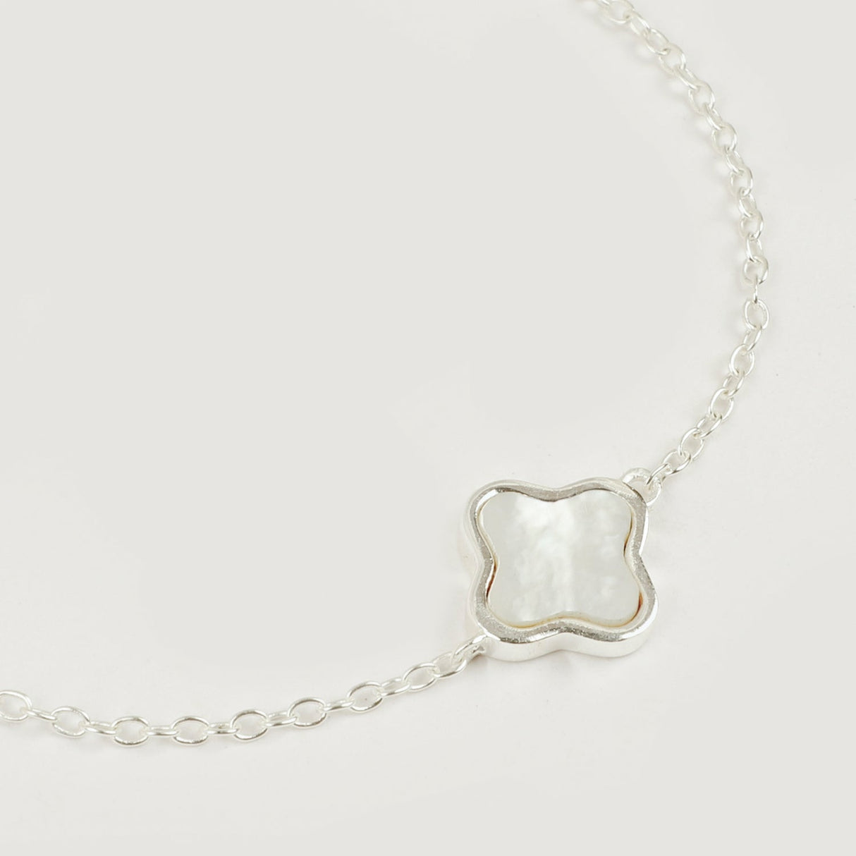 Clover Bracelet Silver - Mother of Pearl