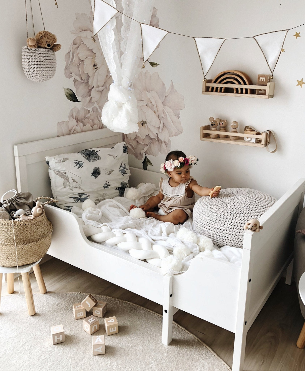 Crochet Ottoman | OATMEAL
