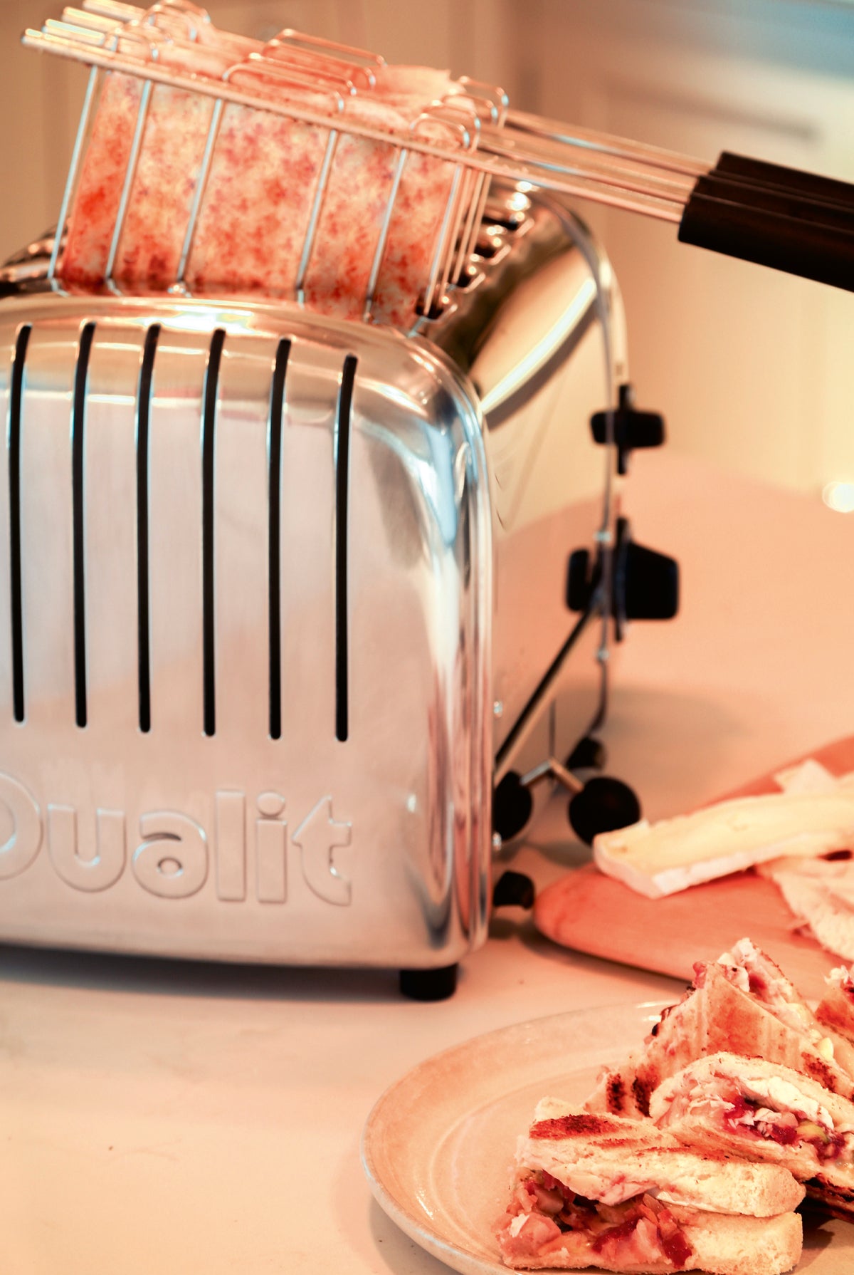 4 Slice Classic Toaster - Polished