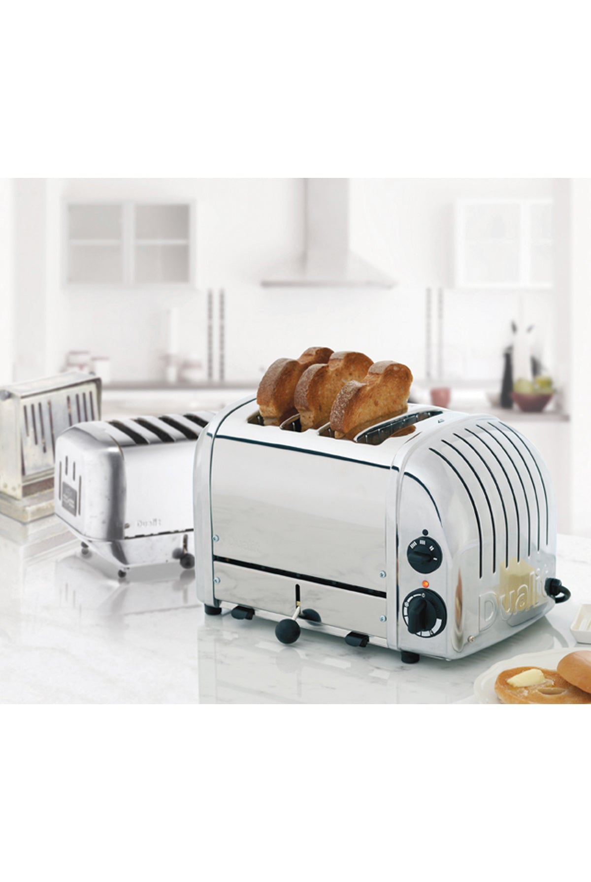 4 Slice Classic Toaster - Polished