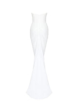 Eterna Gown