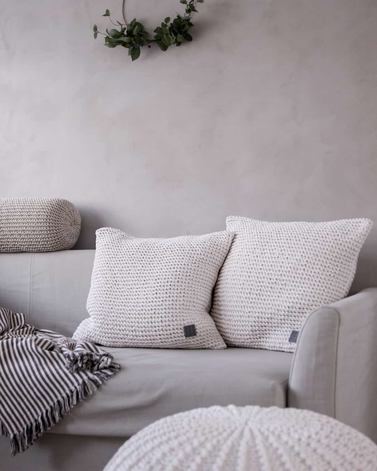 Knitted Cushion | IVORY