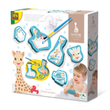 Sophie La Giraffe - Colouring in the Bath With Water