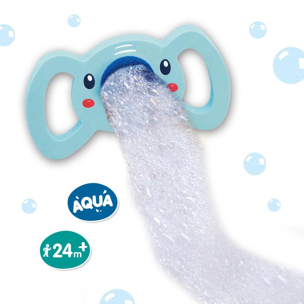 Elephant Foam Bubbler in the Bath