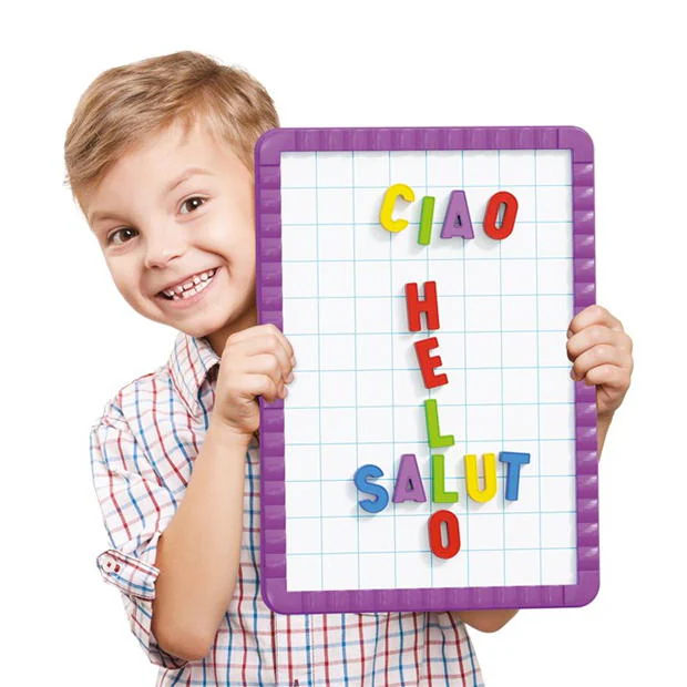 Quercetti Magnetic Letters Starter Set