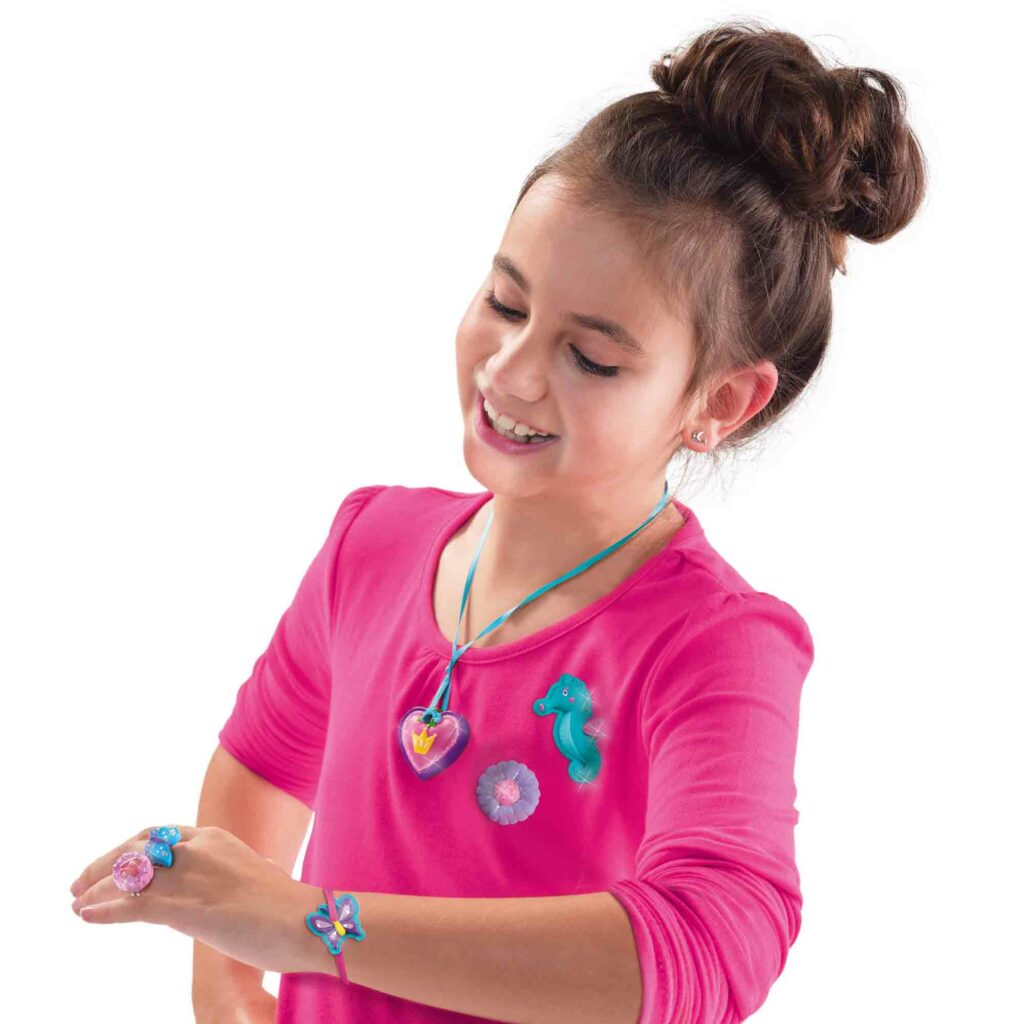 Casting and Painting - Jewellery