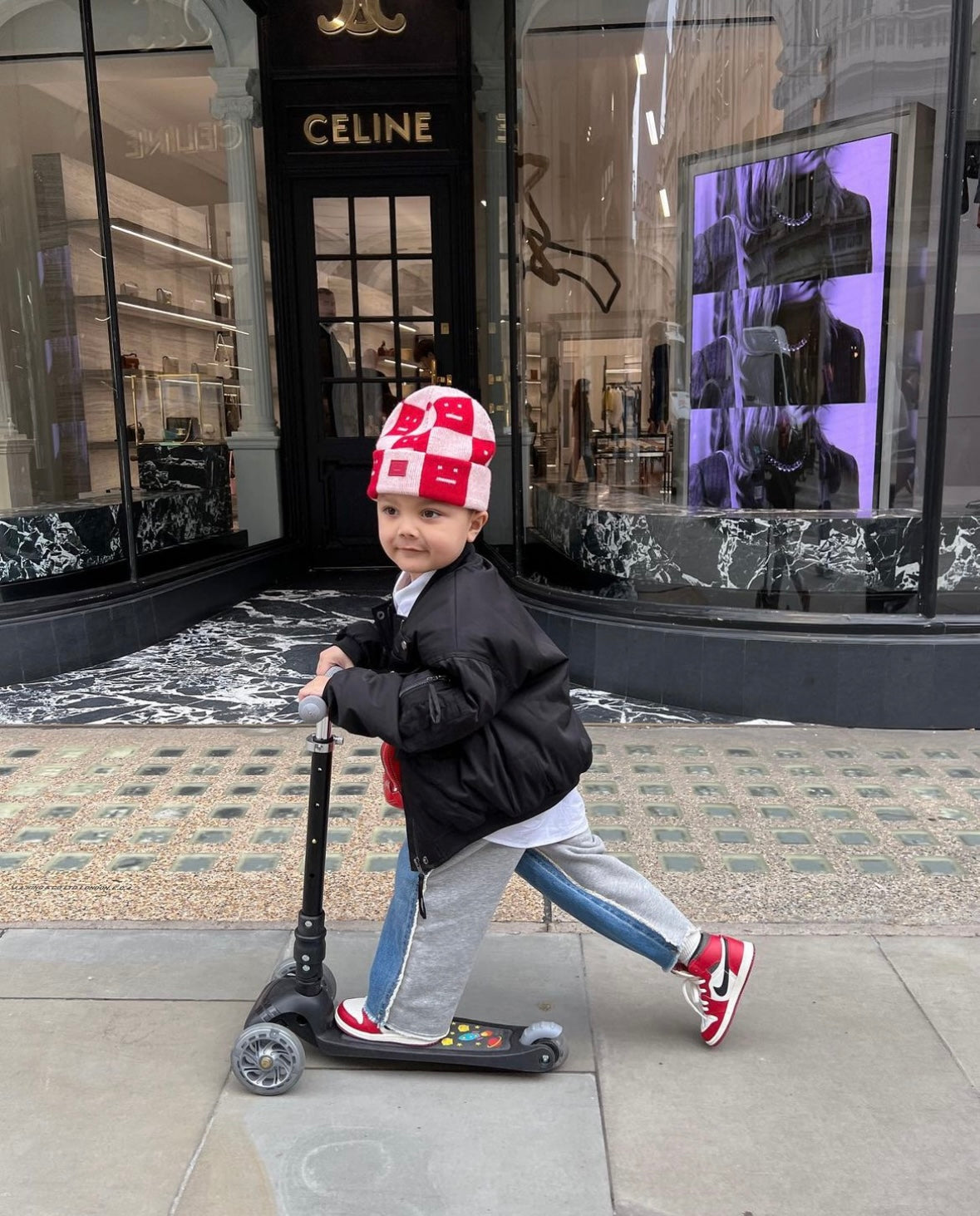 Rocket - Teeny Fold 3 Wheel Scooter