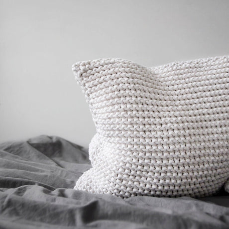 Knitted Cushion | IVORY