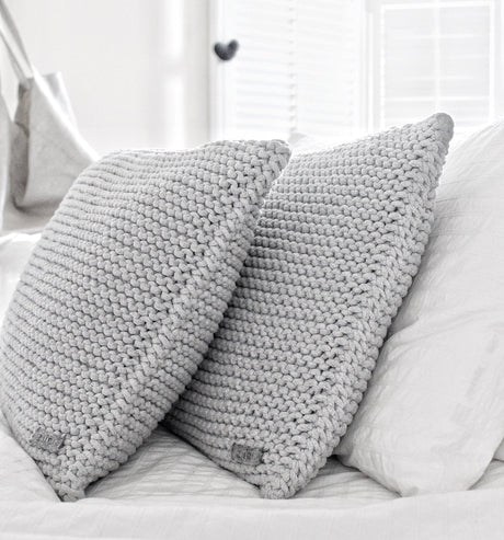 Knitted Cushion | LIGHT GREY
