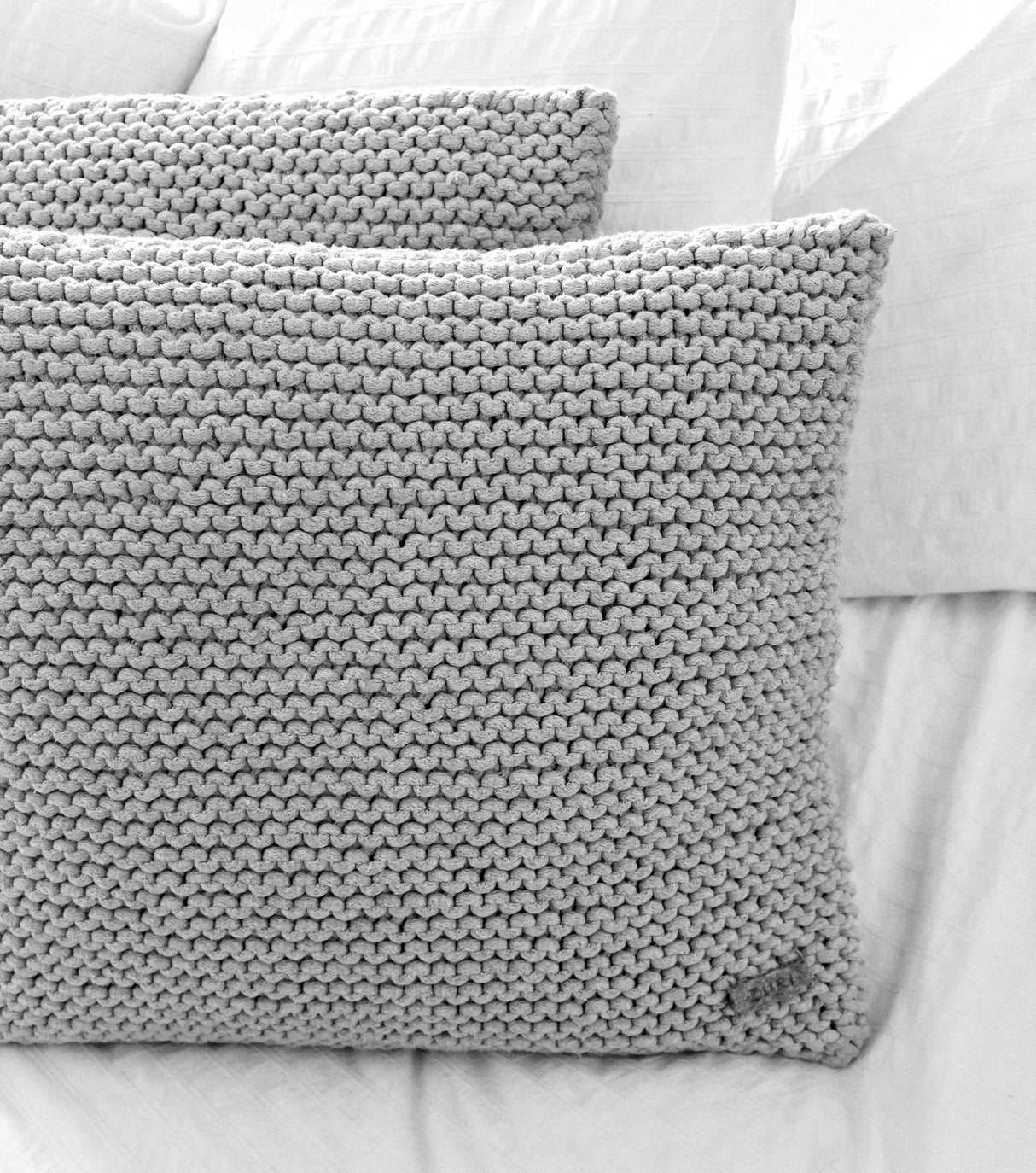 Knitted Cushion | LIGHT GREY