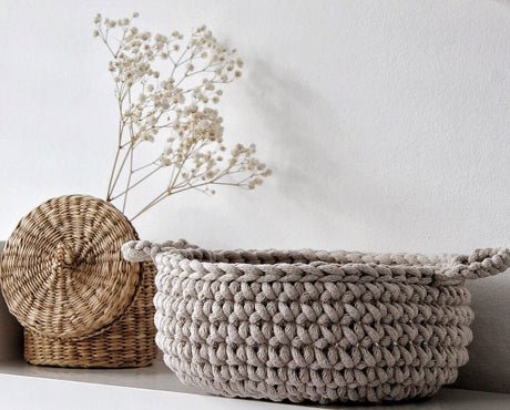Crochet Flat Basket, Small | BEIGE