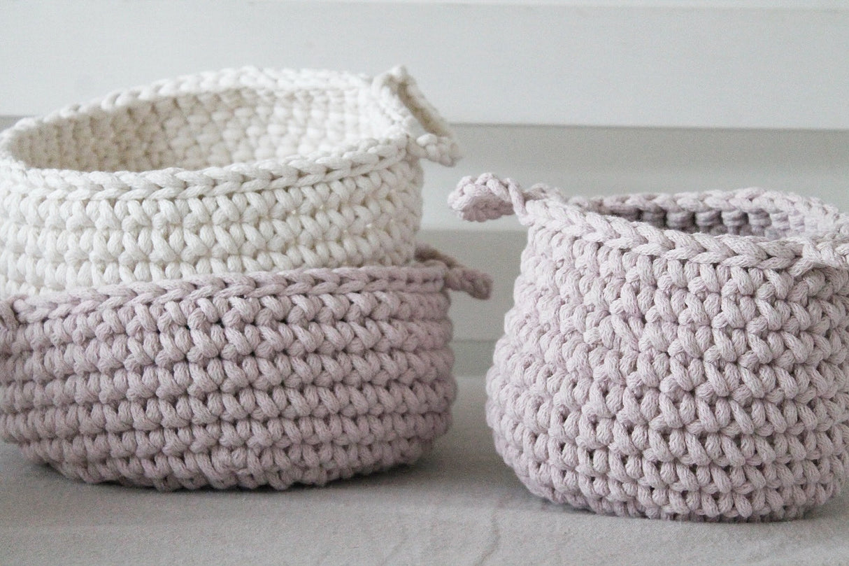 Crochet Flat Basket, Small | IVORY