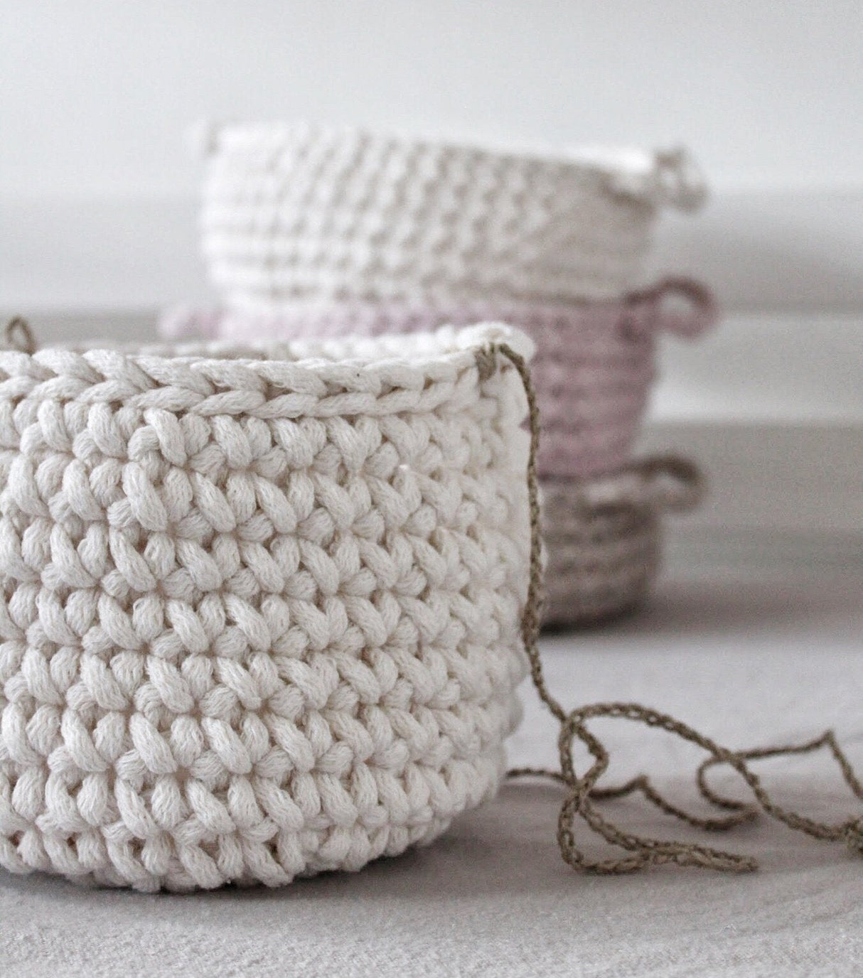 Crochet Hanging Basket, Small | IVORY