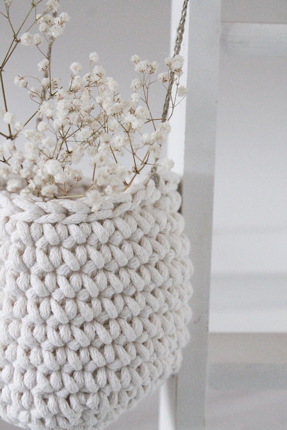 Crochet Hanging Basket, Small | IVORY