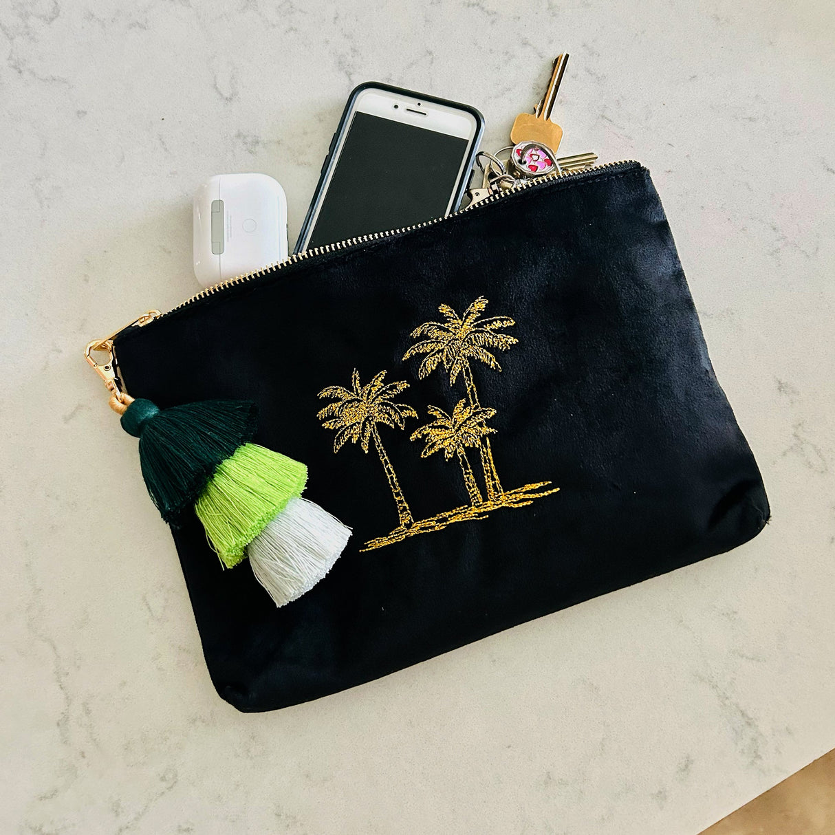 Personalized Palm Tree Initials Quilted Velvet Toiletry Bag – Gold