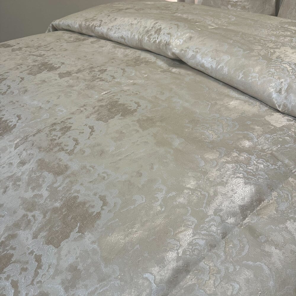 Yasmin Gold & Cream Metallic Cloud Print Bedspread