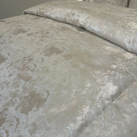 Yasmin Gold & Cream Metallic Cloud Print Bedspread