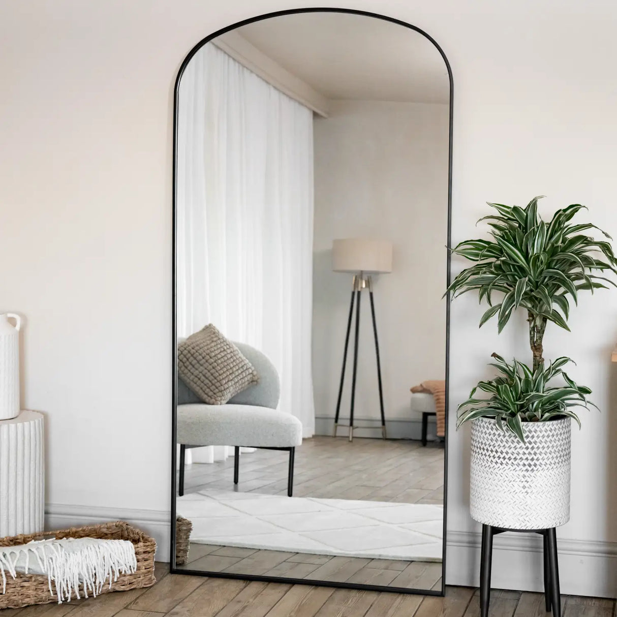 Yoko - Full Length Black Metal Gentle Arch Mirror - 180cm x 90cm