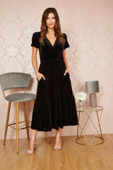 Yumi Black Velvet Midi Dress