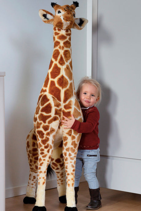 CuddleCo Standing Giraffe Stuffed Animal 135 cm